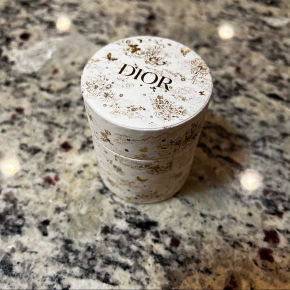 NEW Dior Mitzah Silk Scarf in Fuschia Leopard Print - Picture 2 of 3